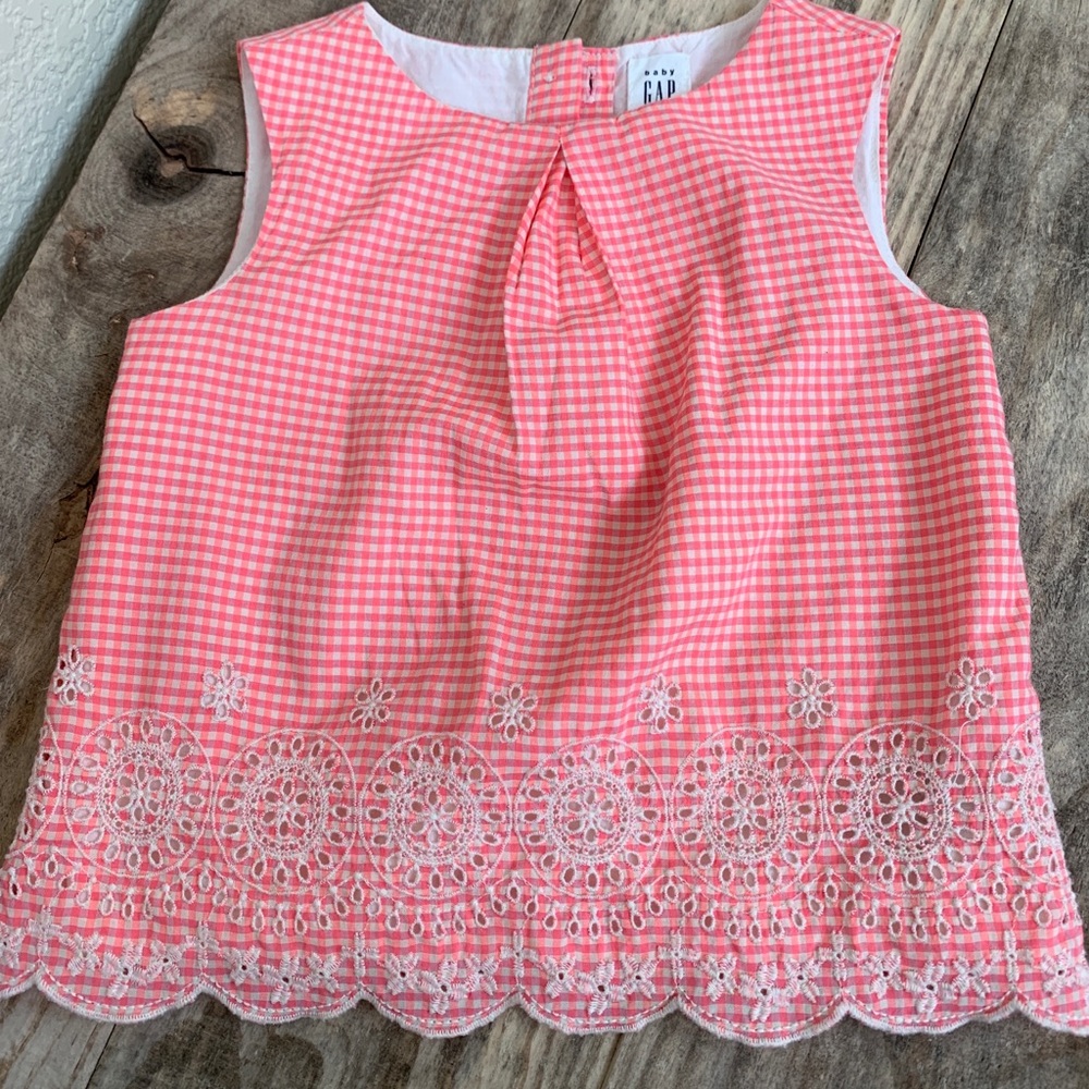 Baby Gap top